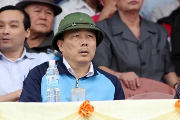 Hai nhiệm kỳ ồn ào của bầu Đệ và kiểu làm bóng đá chẳng giống ai ở CLB Thanh Hóa