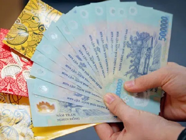 Chồng chì chiết vợ vì biếu quà Tết cho ngoại: Bị phạt đến 1 triệu đồng