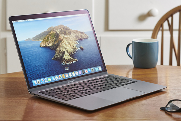 Apple sẽ thay pin miễn phí cho các máy MacBook Pro 2016/2017 bị lỗi không sạc được pin