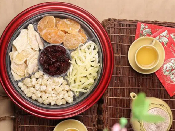 Bánh mứt kẹo ngày Tết rất nhiều đường - Điều gì xảy ra khi bạn ăn quá nhiều đường?