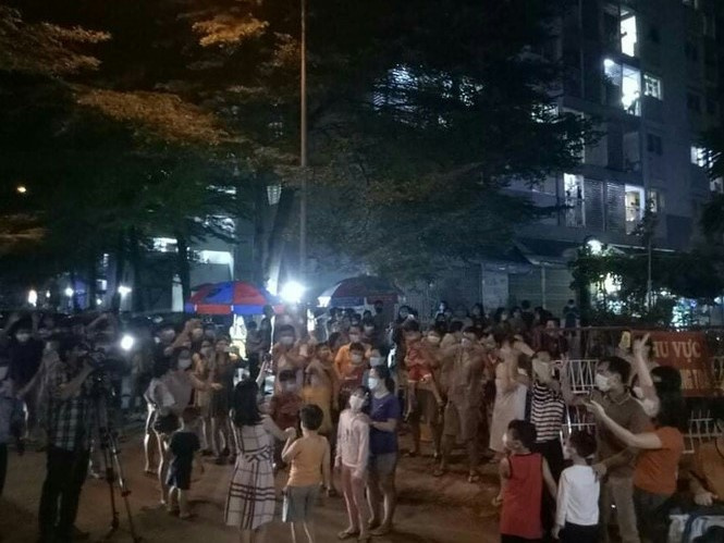 Bình Dương dỡ bỏ phong tỏa một khu vực trong đêm giao thừa