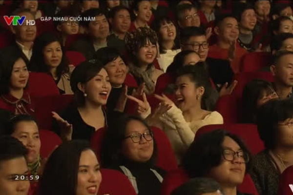 Cameraman của Táo Quân không làm chúng ta thất vọng, loạt gái xinh cực phẩm dù chỉ xuất hiện có vài giây