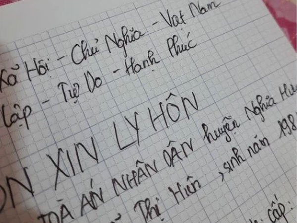 Bài viết hút 12 nghìn like chỉ sau vài tiếng đăng tải của cô gái làm việc không tưởng cho bố mẹ mình vào ngày mùng 1 Tết