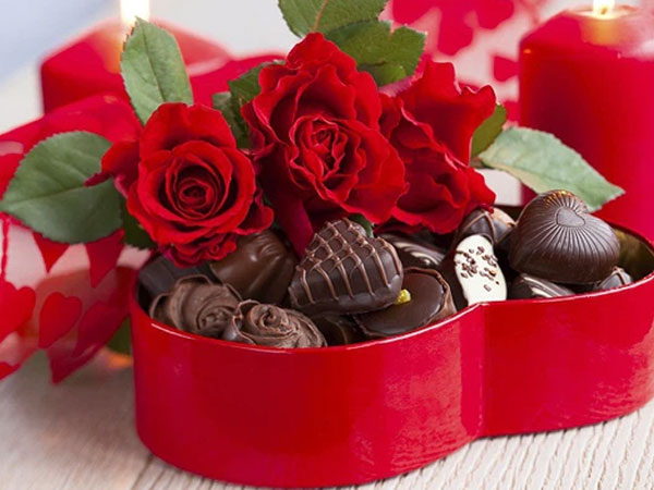 Những lời chúc 'đốn tim' bạn gái trong ngày Valentine 14/2