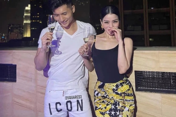 Vừa công khai, Lệ Quyên đã đưa Lâm Bảo Châu về ra mắt mẹ ruột: 'Chốt kèo' cưới hay gì?