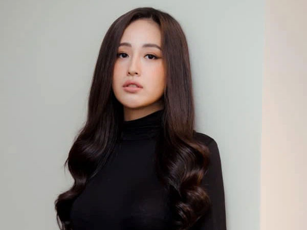 Mai Phương Thúy bất ngờ tỏ tình công khai với một người đàn ông, lúc hé lộ danh tính mới thực sự ngỡ ngàng