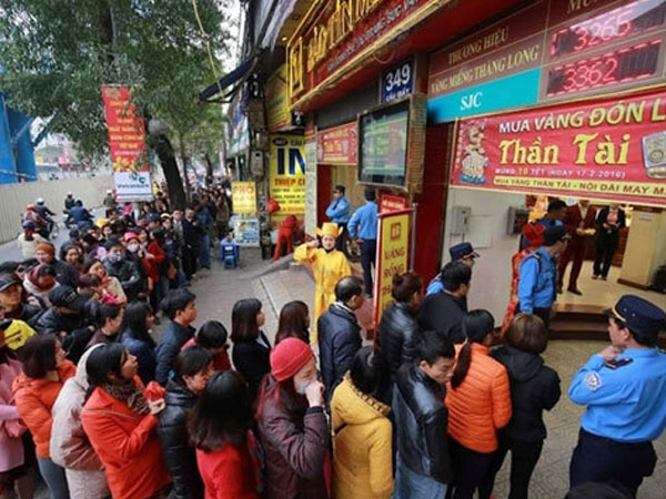 Cả triệu người đổ đi mua vàng, vía Thần Tài năm 2021 là ngày nào?