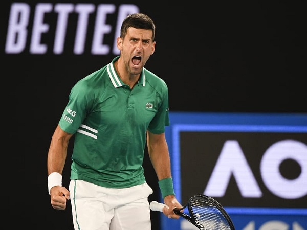 Djokovic hạ Zverev ở tứ kết Australia Mở rộng