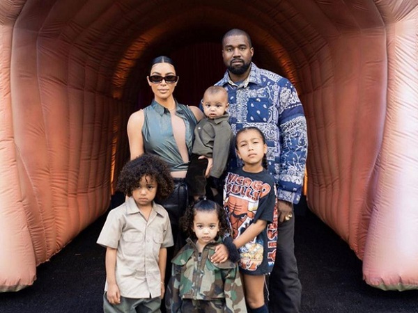 Vợ chồng Kim 'siêu vòng 3' 4 tháng chưa gặp, lộ cả dấu hiệu cho thấy Kanye West không còn muốn hàn gắn?