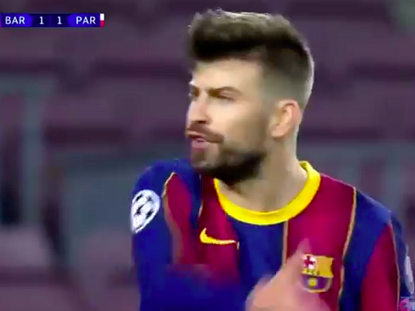 Cầu thủ Barca chửi rủa nhau