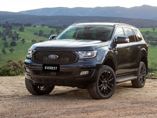 Ford Everest Sport chốt giá 1,112 tỷ đồng tại Việt Nam: Phiên bản thể thao đối đầu Fortuner và Santa Fe