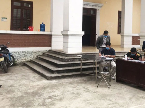 Không hài lòng với quyết định cách ly, người đàn ông lên Facebook chửi bới chính quyền