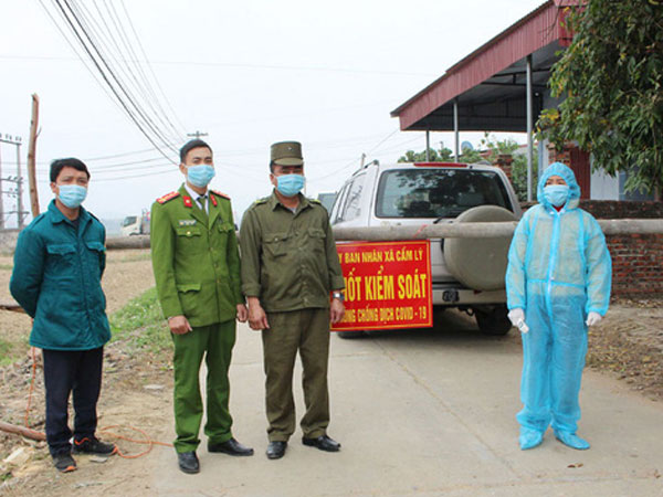 Phát hiện nhiều trường hợp F1, Bắc Giang phong tỏa tạm thời 3 thôn