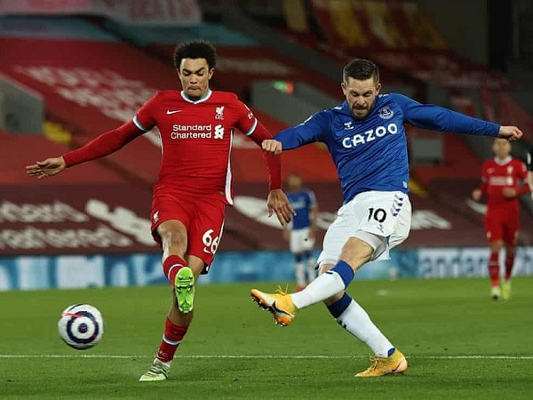 Liverpool thua trận thứ tư liên tiếp ở Anfield