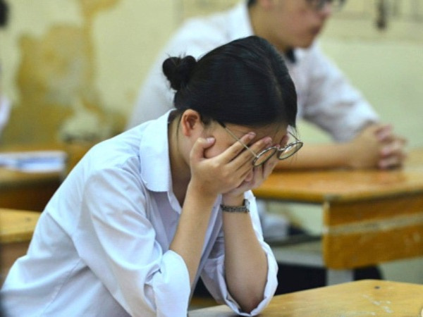 Chuyện hộ khẩu trong phương án thi lớp 10 ở Hà Nội gây tranh cãi