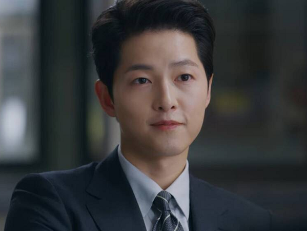 Rating phim 'Vincenzo' của Song Joong Ki tăng mạnh ở tập 2, tiến gần mốc 10%