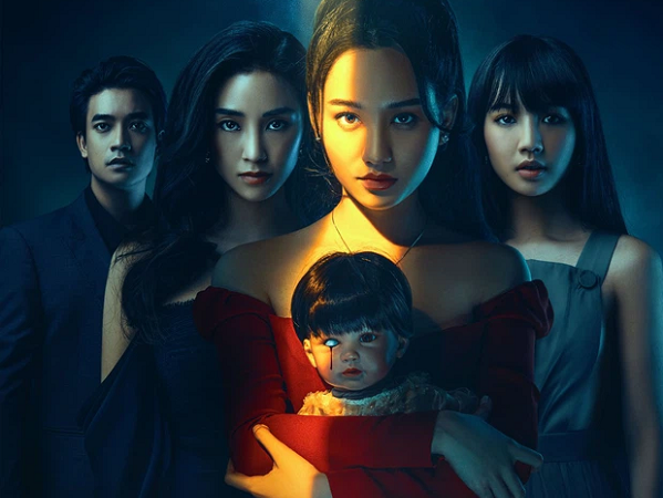 Phim kinh dị về Kumanthong - Thiên Thần Hộ Mệnh chốt lịch chiếu mới vào 9/4, tiết lộ hậu trường tâm linh đầy búp bê 'hàng thật'