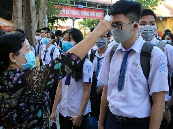 Đề xuất học sinh TP HCM trở lại trường từ ngày 1/3