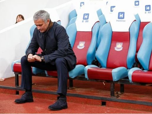 Vượt mặt cả Pep Guardiola và Sir Alex, Mourinho được vinh danh là huấn luyện viên xuất sắc nhất từ đầu thế kỷ