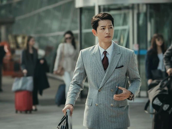 Song Joong Ki ra dáng tổng tài trong phim mới, mở màn 2 tập nhưng đã gây choáng với đồ hiệu tiền tỷ