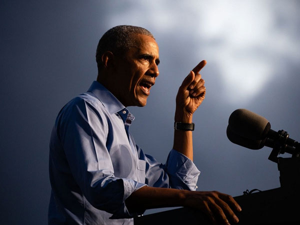 Ông Obama kể về lần đánh gãy mũi bạn