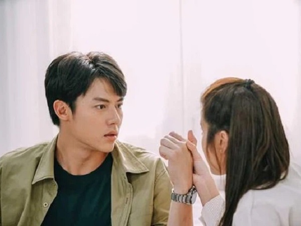 2 năm chẳng ngó ngàng, chồng cũ đột ngột mỗi tháng gửi 20 triệu cho con, biết lý do mà tôi ngã ngửa