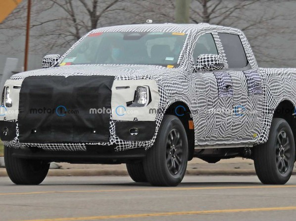 Ford Ranger thế hệ mới có phiên bản chạy điện
