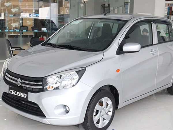 Ô tô giá rẻ 300 triệu đồng, đi 100km chỉ hết từ 3,7 lít xăng có đáng mua?
