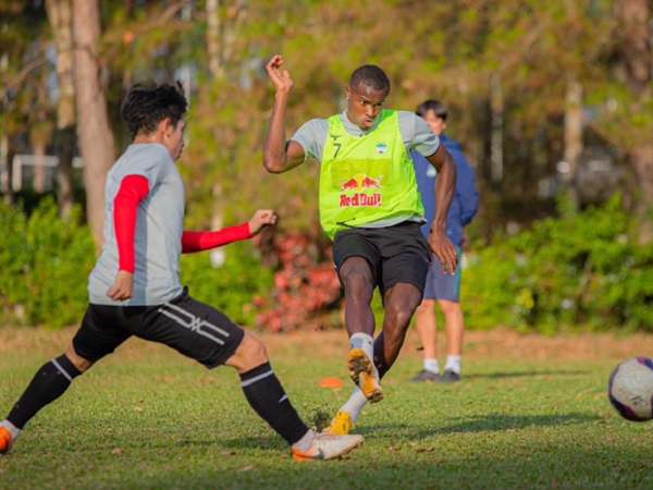 V-League chính thức trở lại từ ngày 13-3 với tâm điểm HAGL - Topenland Bình Định