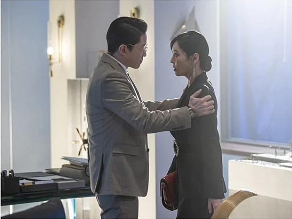 Cuộc chiến thượng lưu phần 2: Vợ chồng Ju Dan Tae - Seo Jin gây phẫn nộ vì quá độc ác, tự gây ra họa lại đổ lên đầu người khác