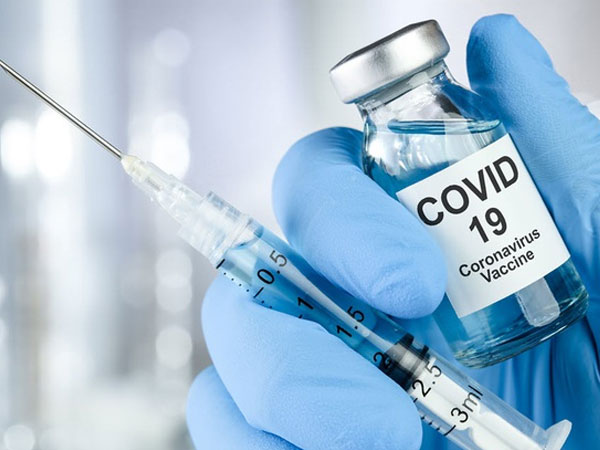 Chính phủ ra Nghị quyết: 150 triệu liều vắc-xin Covid-19 tiêm cho người trên 18 tuổi