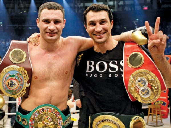 Kỷ nguyên đen tối của anh em Klitschko & cáo buộc làm hung thần đòi nợ thuê cho trùm mafia