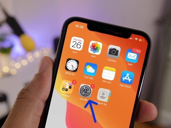 Tắt ngay 4 cài đặt này trên iPhone để tăng tốc, giảm hao pin và giấu kỹ bí mật của bạn!