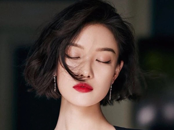 Không phải xinh đẹp hay giàu có, đây mới là người phụ nữ sang trọng, tao nhã bậc nhất, cô ấy cả đời ung dung và đàn ông thì say đắm!