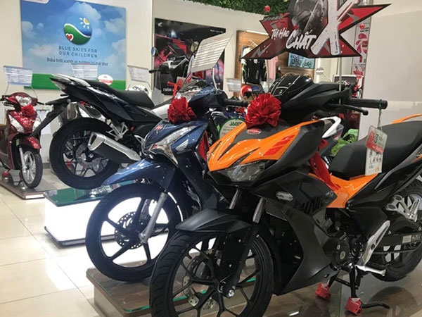 Giá Honda Winner X chạm ngưỡng khó tin sau Tết