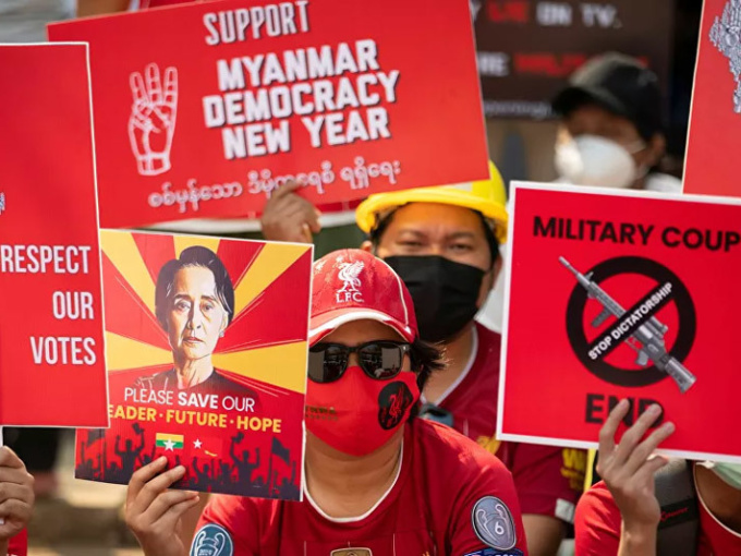 Đồng minh của bà Aung San Suu Kyi tính lập chính phủ lâm thời chống quân đội