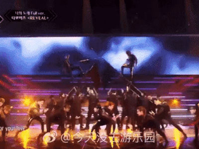 Show thực tế Trung Quốc bị tố sao chép y hệt sân khấu của nhóm nhạc Hàn Quốc The Boyz