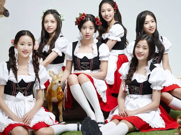 Nữ idol bị girlgroup bắt nạt đến mức cố tự tử, em trai phải viết tâm thư tố cáo, liệu có thành bê bối nội bộ tiếp theo sau T-ara, AOA?