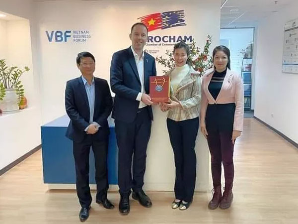 Vĩnh Phúc bổ nhiệm con gái 31 tuổi của Bí thư tỉnh ủy làm Phó giám đốc Sở KH-ĐT