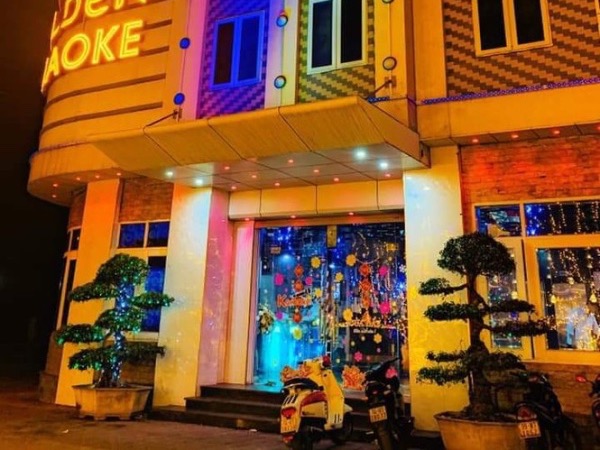Gần 100 thanh niên tụ tập hát ‘chui’, sử dụng, mua bán ma túy