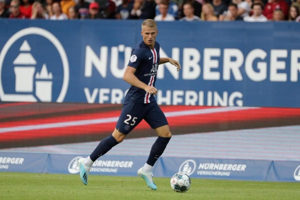 Hậu vệ PSG nổi loạn trên sân tập vì mất suất đá chính