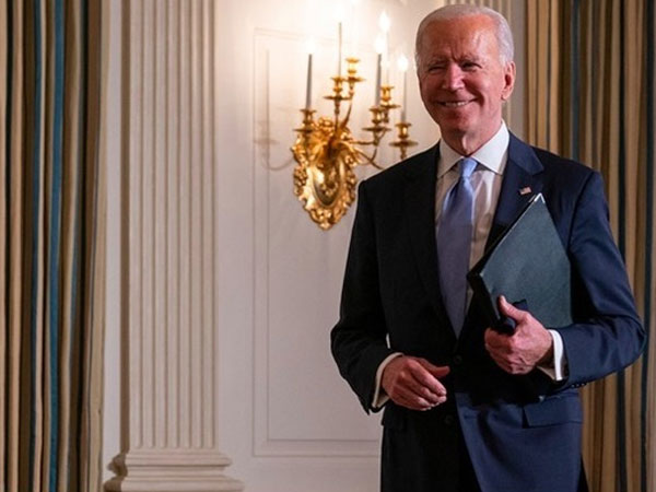 Tỷ lệ ủng hộ Tổng thống Joe Biden cao chót vót