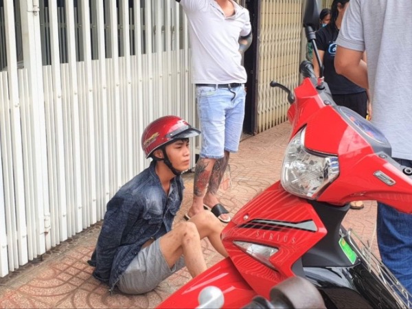 Nam thanh niên chuyên cướp vé số của người già, người tàn tật