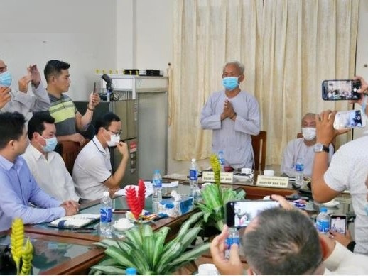 Lương y Võ Hoàng Yên trần tình việc bị vợ ông Dũng 'lò vôi' tố lừa gạt hàng trăm tỷ: 'Anh là ông chủ lớn, tôi là hạt cát trên sa mạc, có đáng gì đâu'