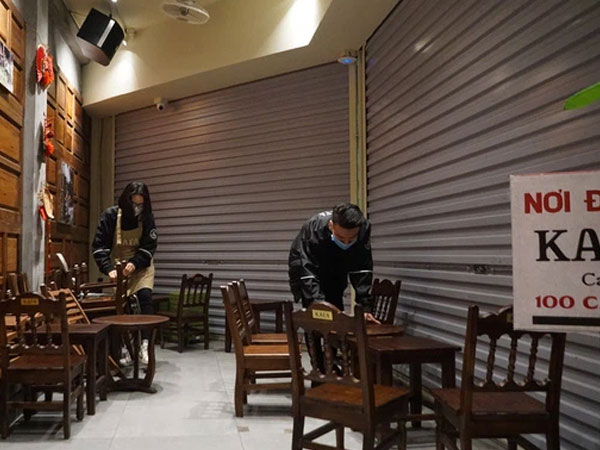 Hà Nội: Nhà hàng, quán cà phê xuyên đêm chuẩn bị cho ngày đầu hoạt động trở lại