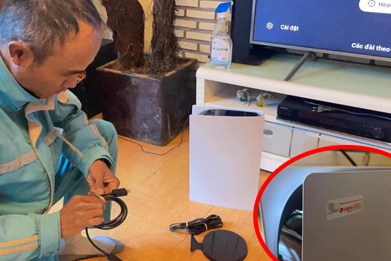 Cộng đồng 'dậy sóng' với một pha lừa vợ đỉnh cao: Chị em chú ý máy chơi game PS5 lại 'cosplay' thành modem Wi-Fi, lần này các anh quá bài bản rồi!