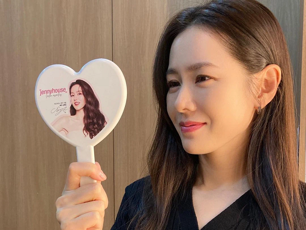 Yoona và loạt sao Hàn hé lộ cách rửa mặt "sạch sành sanh", áp dụng theo để loại bỏ đám bã nhờn đáng ghét!