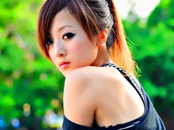 Từng hớn hở tự hào vì lấy được vợ đẹp, không ngờ có ngày anh tôi gặp quả đắng cũng vì vợ