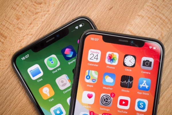 Thay tai thỏ bằng thiết kế đục lỗ trên iPhone sẽ là một quyết định cực kỳ ngớ ngẩn của Apple