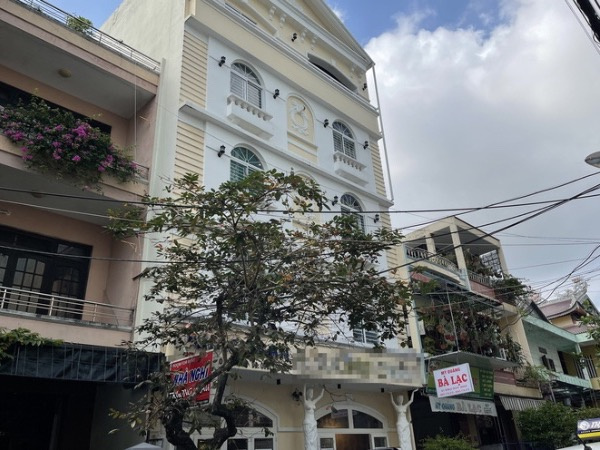 Hai người đàn ông sốc ma túy, tử vong trong phòng khách sạn ở Đà Nẵng